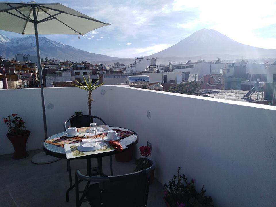 לינה וארוחת בוקר ארקוויפה La Casa De Ana - Peru מראה חיצוני תמונה