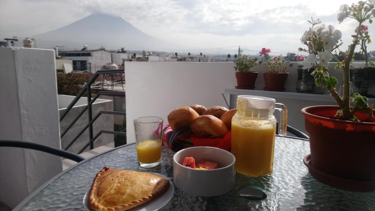 לינה וארוחת בוקר ארקוויפה La Casa De Ana - Peru מראה חיצוני תמונה